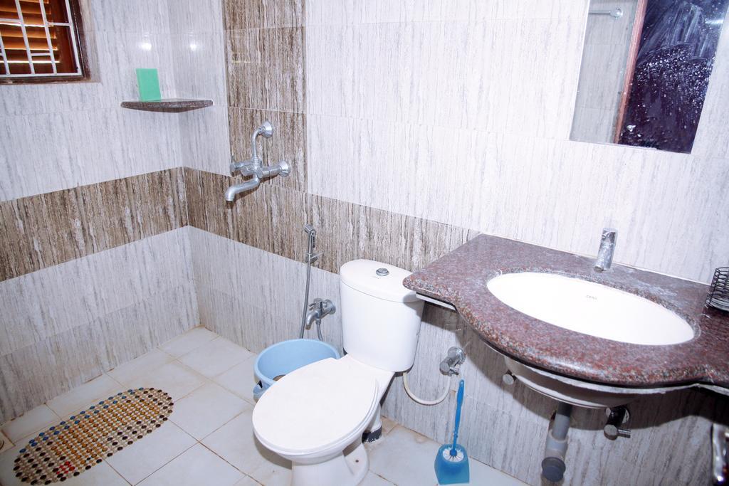 White Pearl Guest House Морджим Номер фото