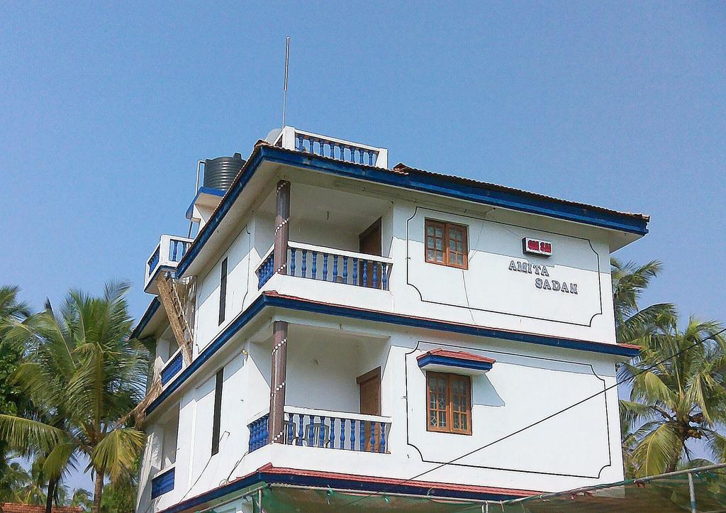 White Pearl Guest House Морджим Экстерьер фото